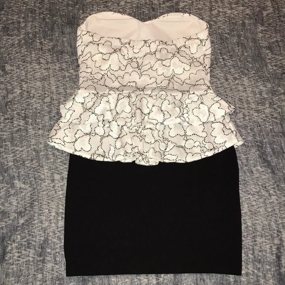 Short Peplum Dress - Picture 3 of 5